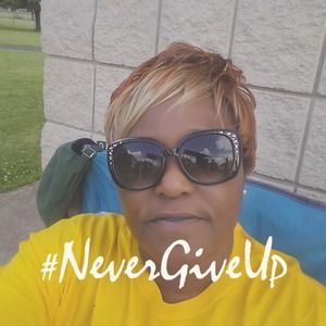 Meet your Posher, Janet